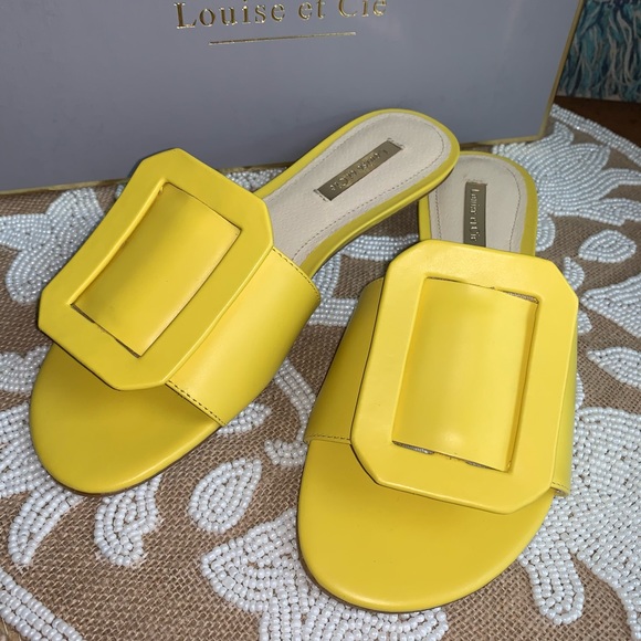 NIB Louise et Cie ‘Ailani’ Yellow Sandal 6 - Picture 1 of 8